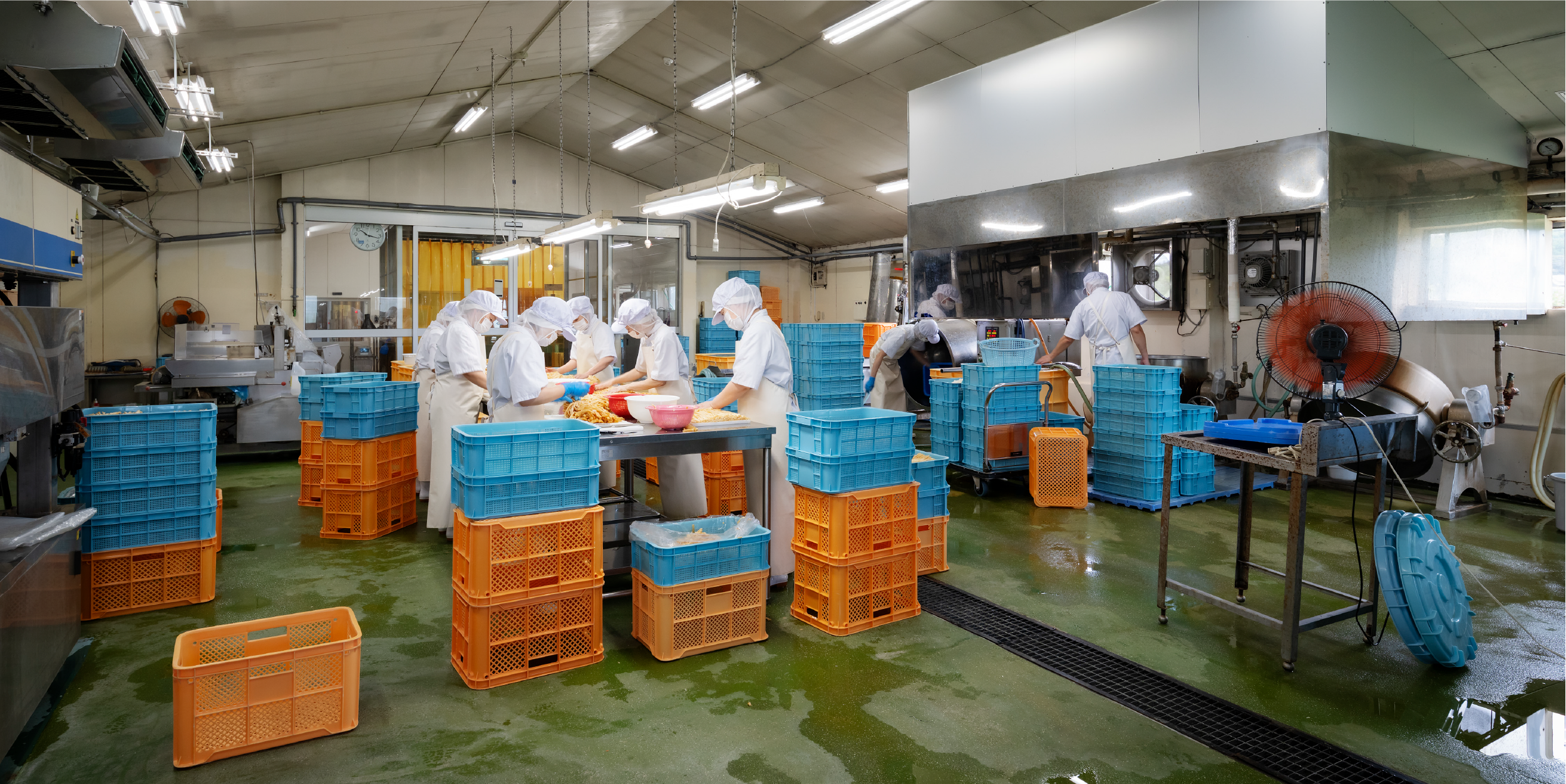 宮崎合同食品の工場内の様子